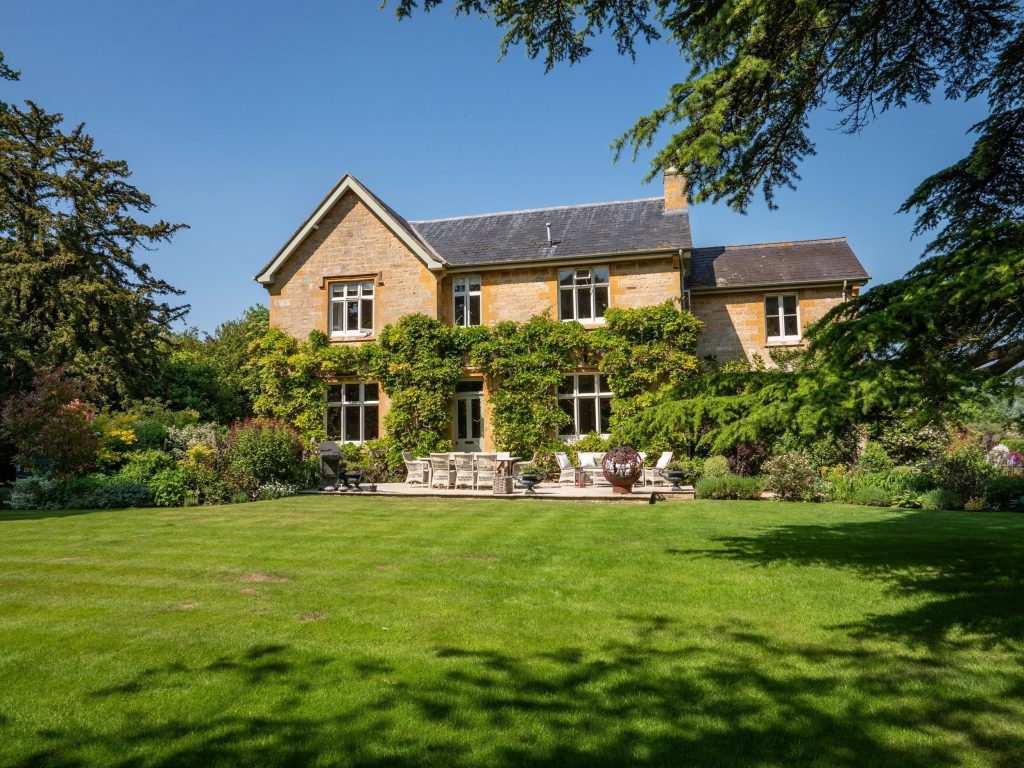 The Old Rectory Broadway