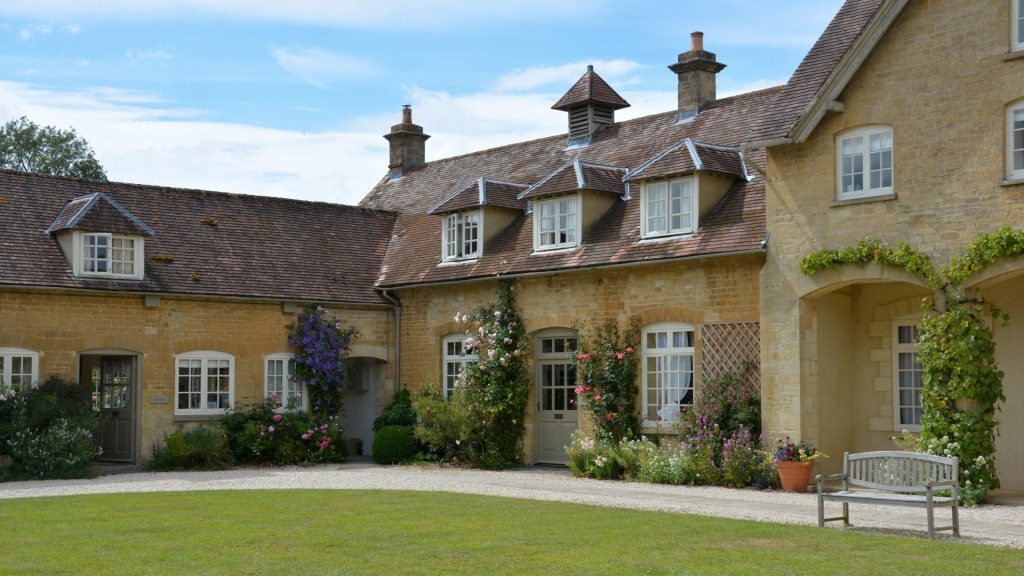 Bruern: Classic Cotswold Cottages