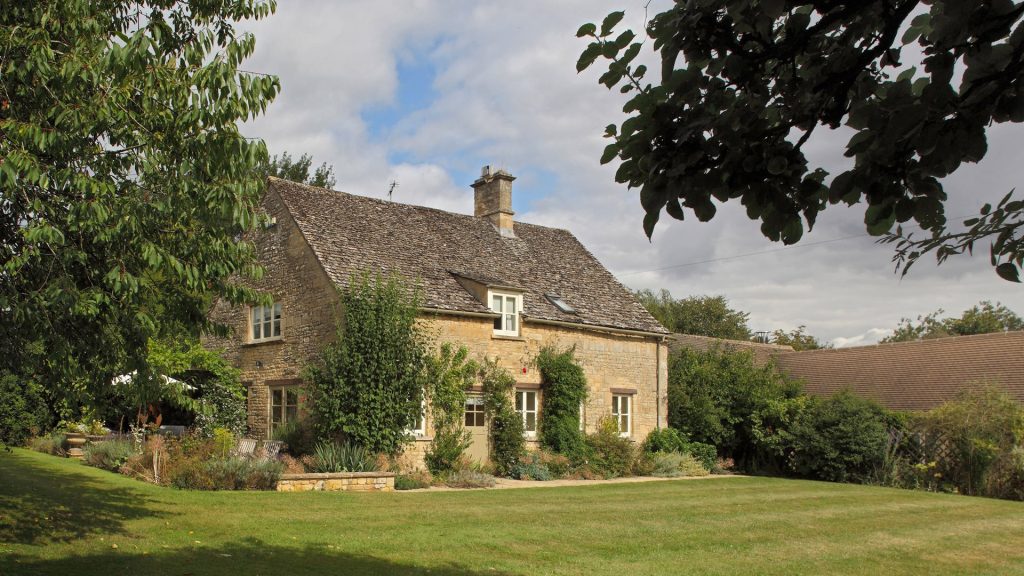 Bruern: Classic Cotswold Cottages