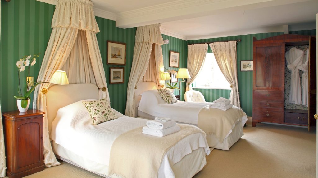 Weir House Bruern
