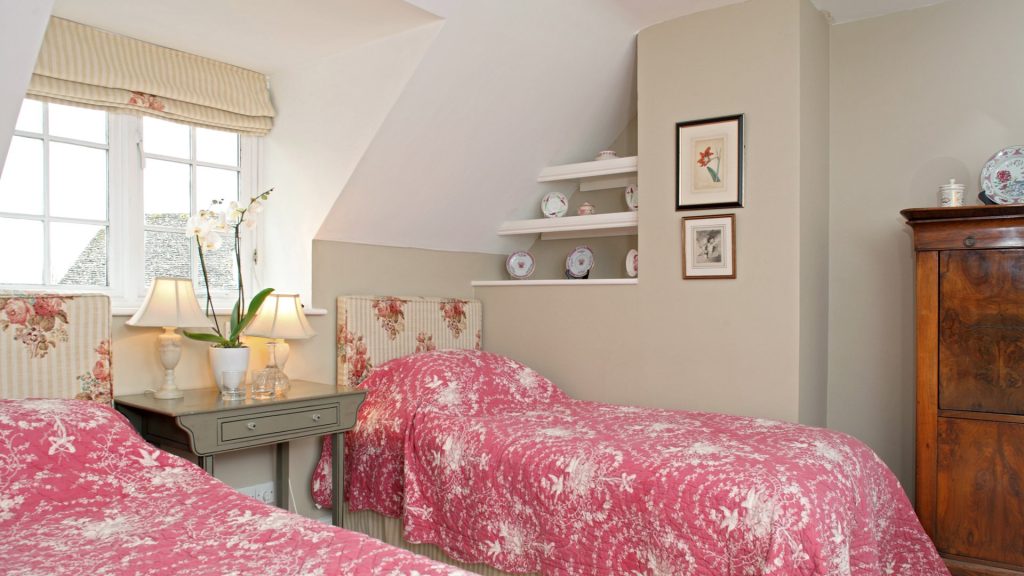 Wychwood Cottage Bruern