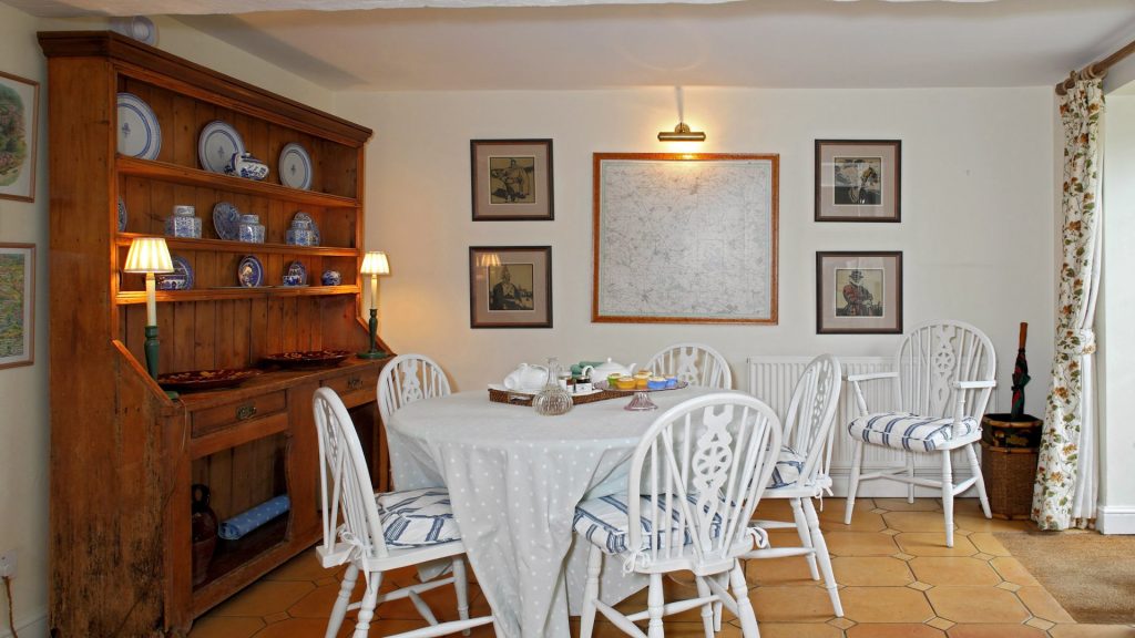 Aintree Cottage Bruern