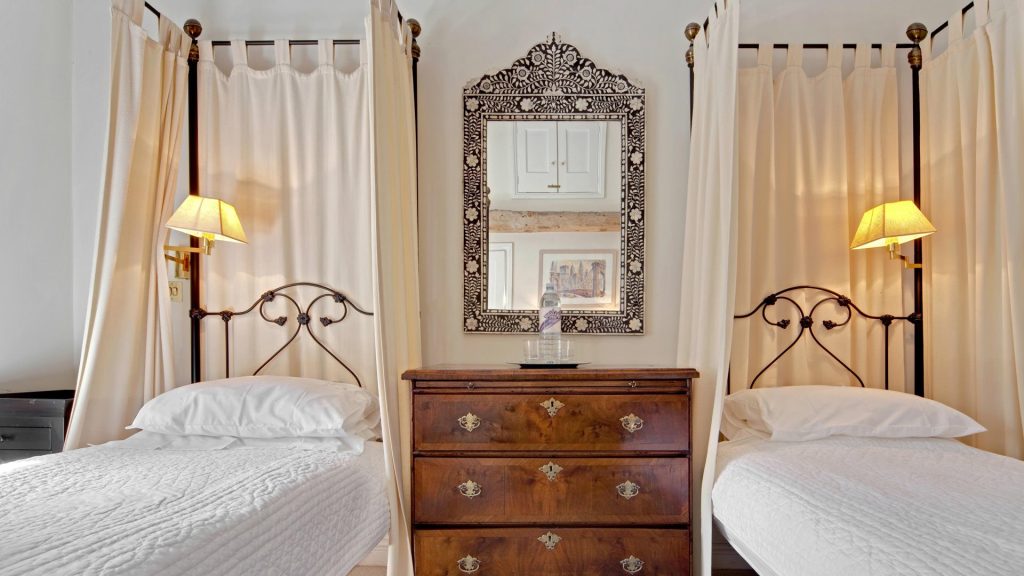 Shipton Cottage Bruern
