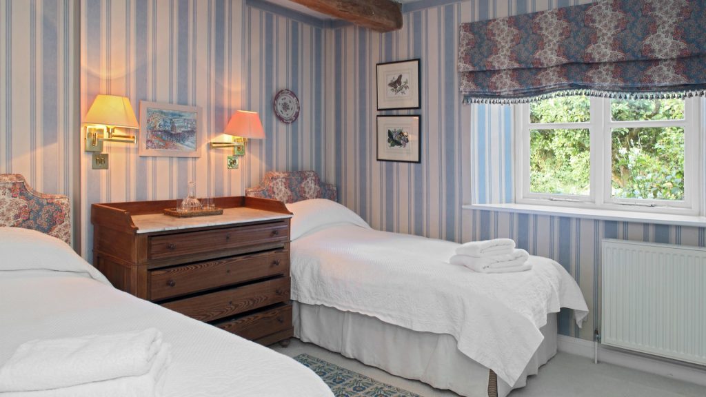 Shipton Cottage Bruern