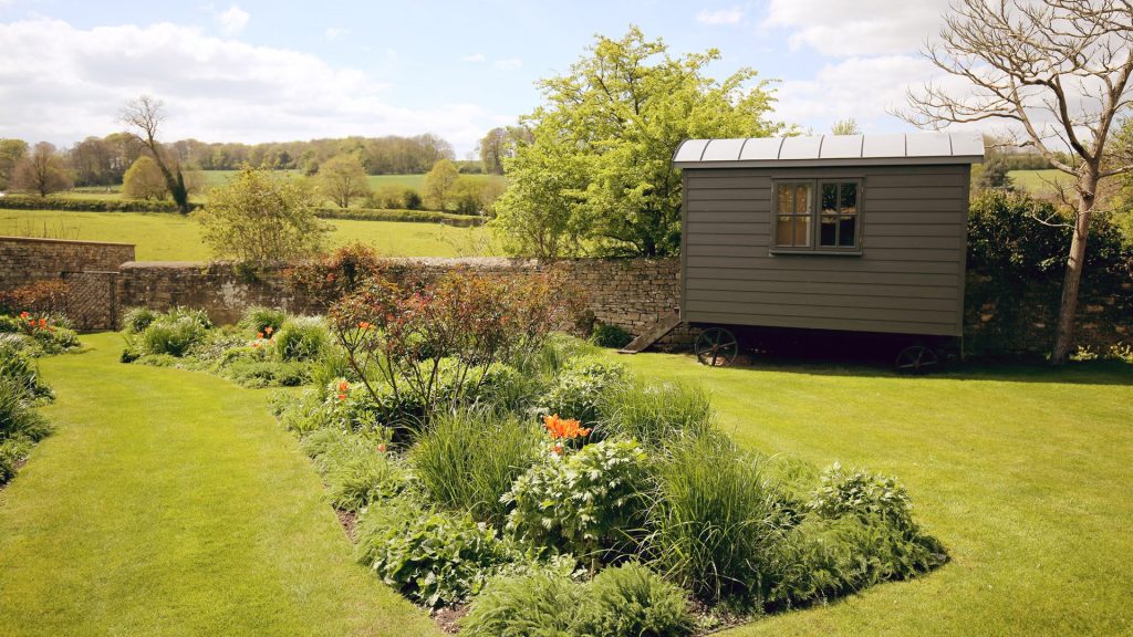 Temple Guiting Manor & Barn