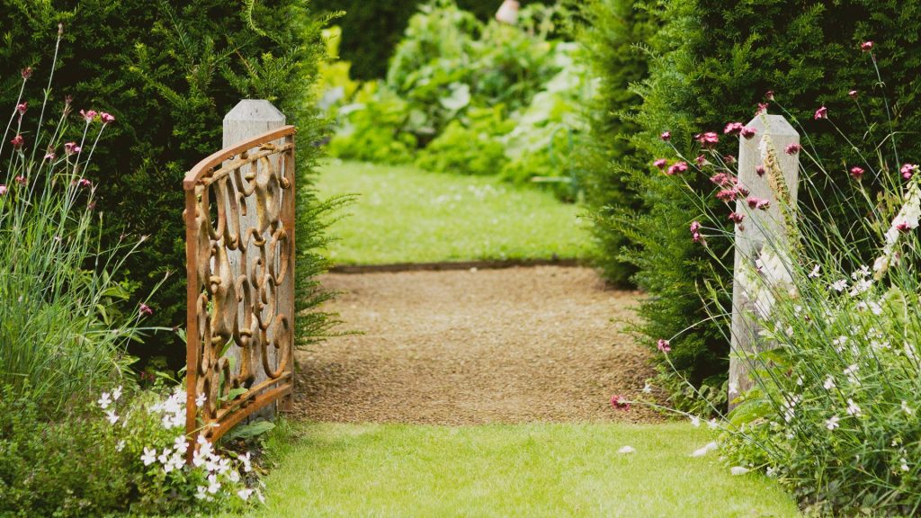 Temple Guiting Manor & Barn