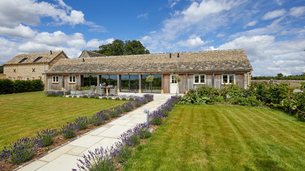 Milk Barn at Ampneyfield Farm