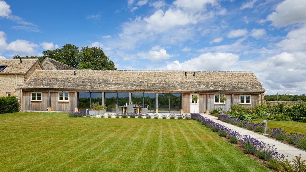 Milk Barn at Ampneyfield Farm