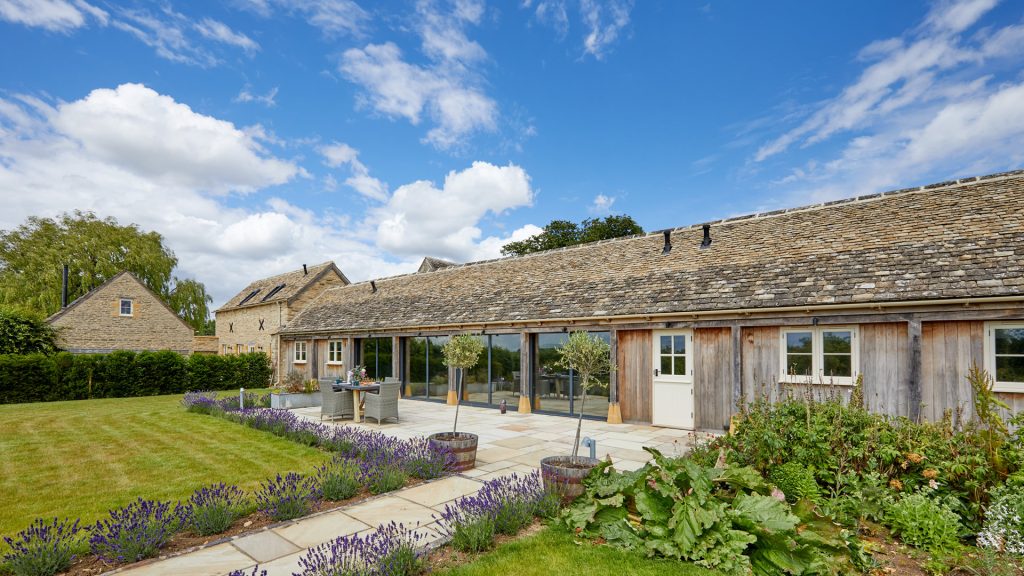 Milk Barn at Ampneyfield Farm
