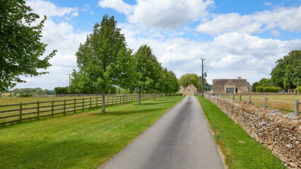 Milk Barn at Ampneyfield Farm