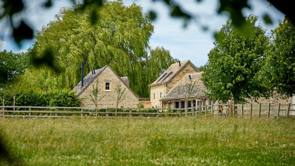 ampneyfield home farm house cirencester cotswolds