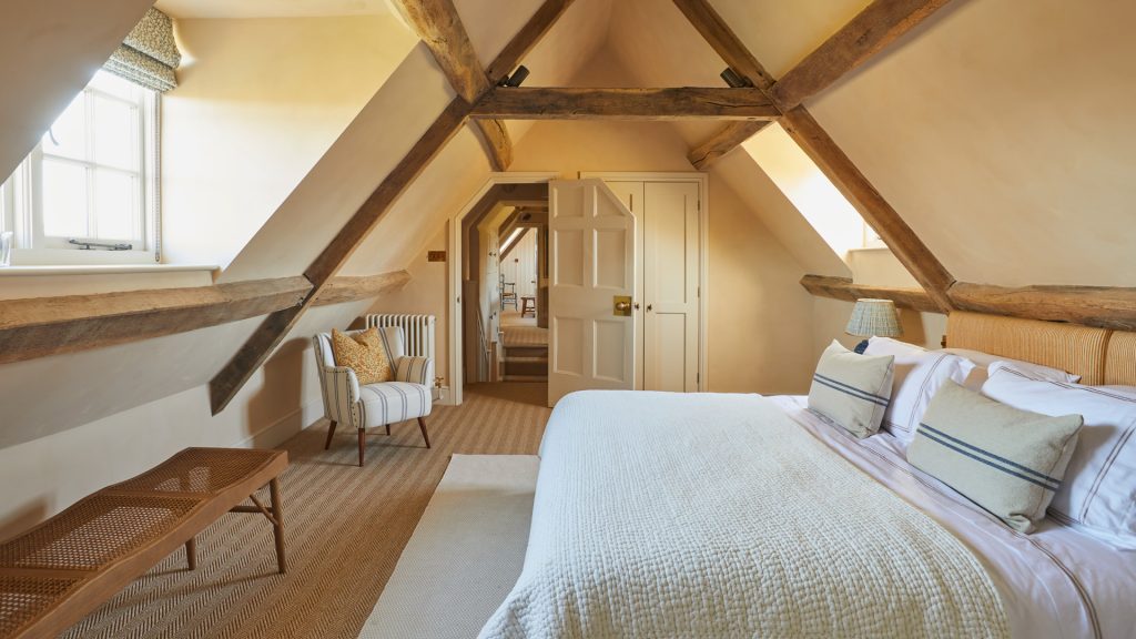 Latimer Farmhouse & Cottage