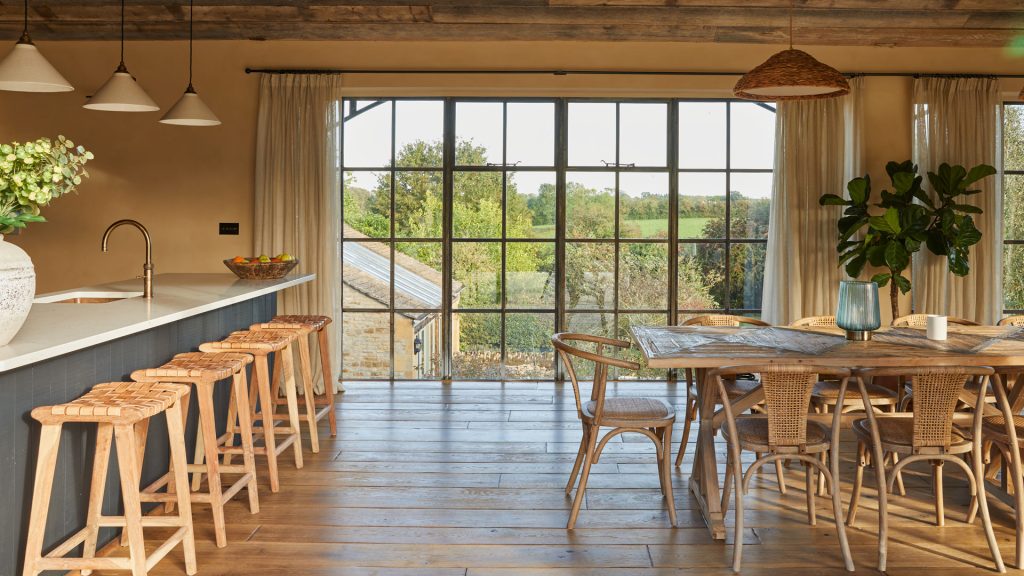 Latimer Farmhouse & Cottage