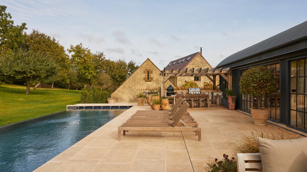 Latimer Farmhouse & Cottage
