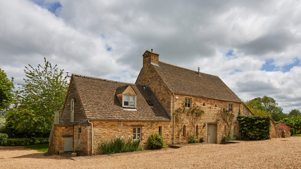 Latimer Farmhouse & Cottage