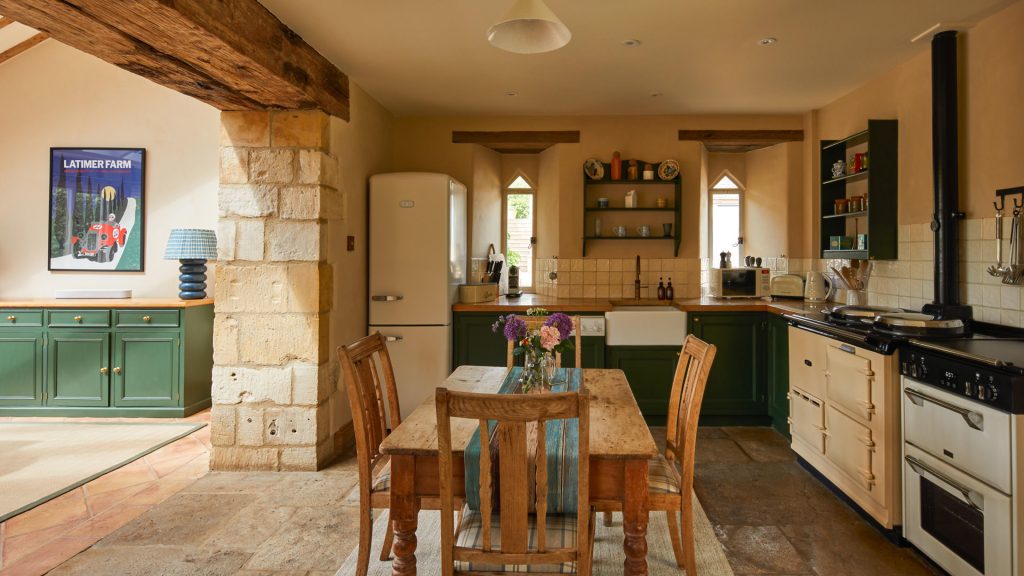 Latimer Farmhouse & Cottage
