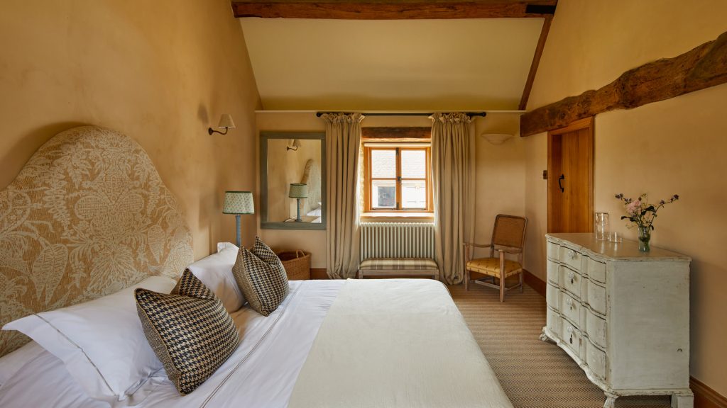 Latimer Farmhouse & Cottage