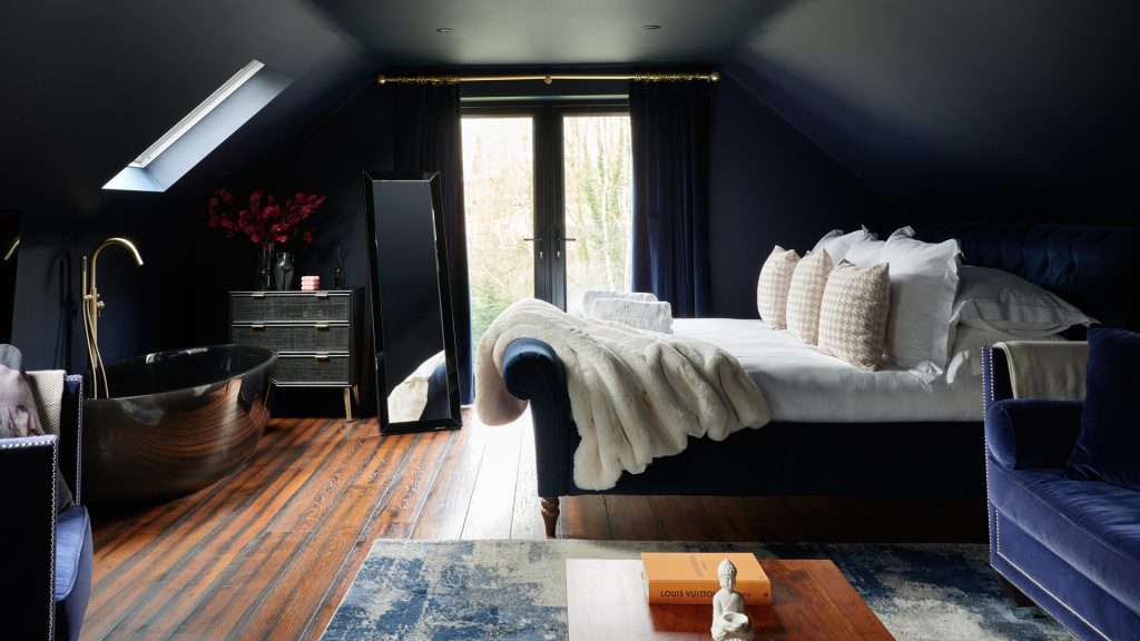 Hank’s House Chipping Norton