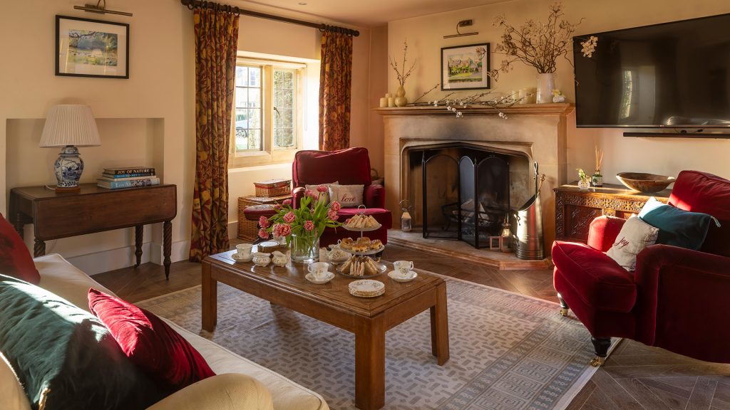 Brook House Lower Slaughter