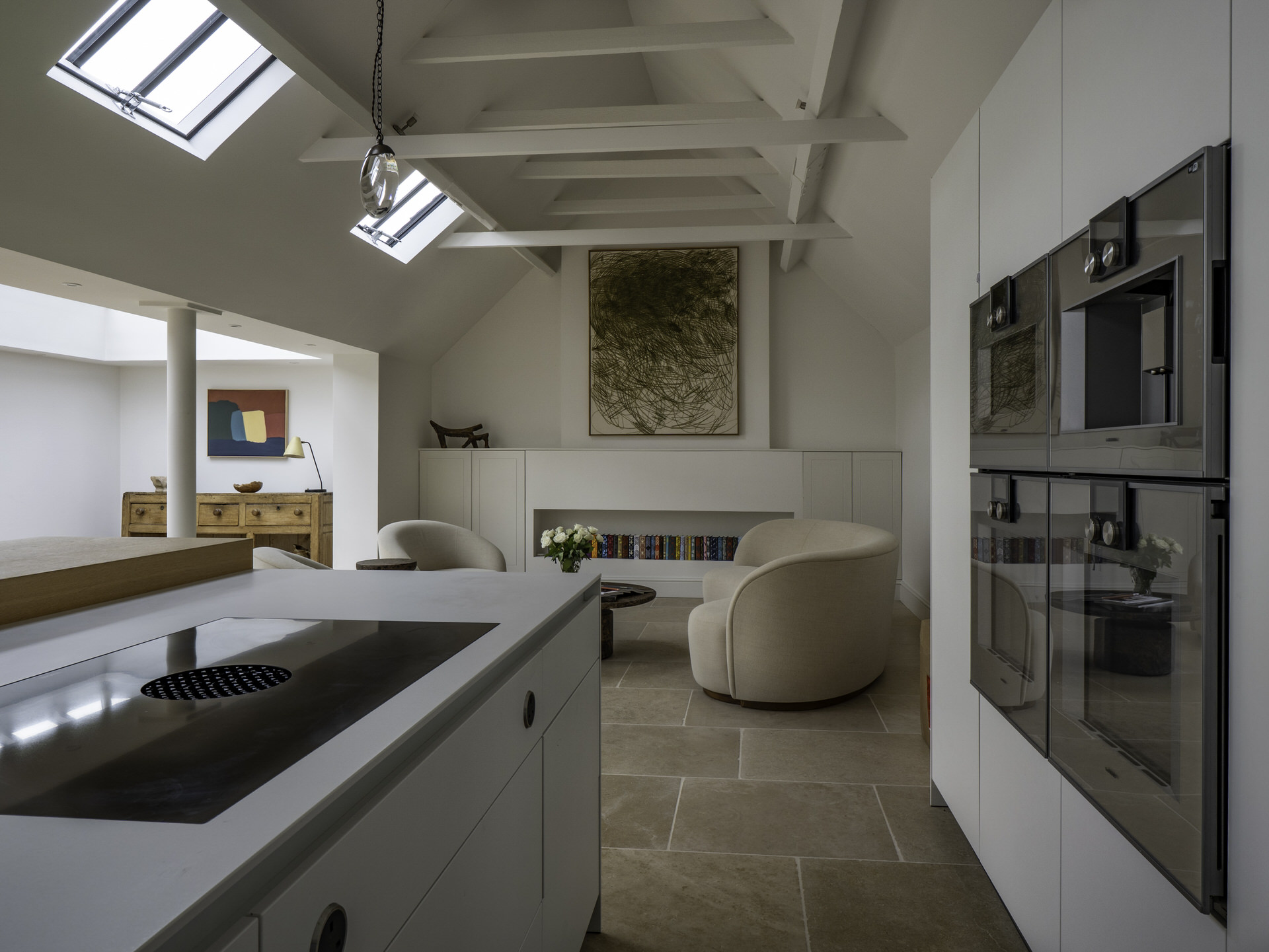 Brook House Ewen 40